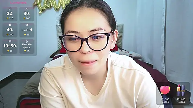 mayhott2 online show from April 21, 2026, 2:51 am