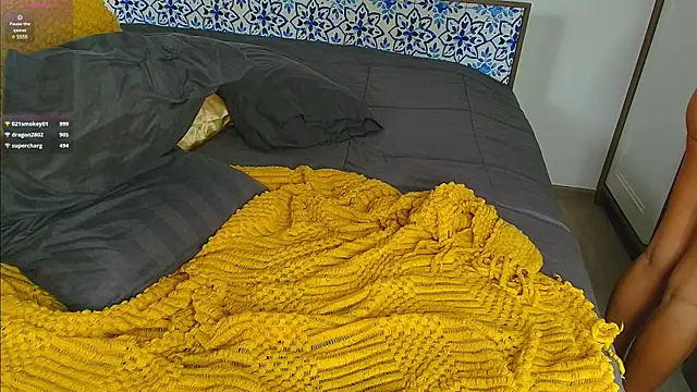 Alice N Wooderland online show from December 14, 2024, 6:35 am