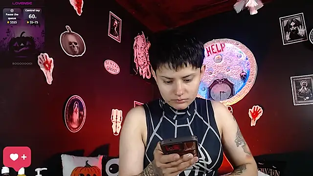 girl intense444 online show from October 21, 2025, 12:39 pm