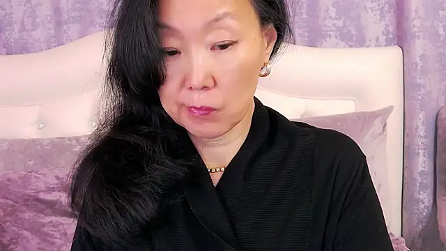 Asian legs online show from May 27, 2026, 10:12 am