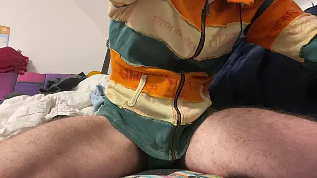 BodyPlayer4u online show from December 14, 2025, 7:51 pm