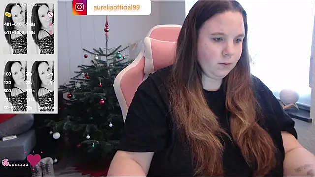 Snapshot of AureliaWinter chatting on January 6, 2026, 9:35 am AureliaWinter online show from January 6, 2026, 9:35 am