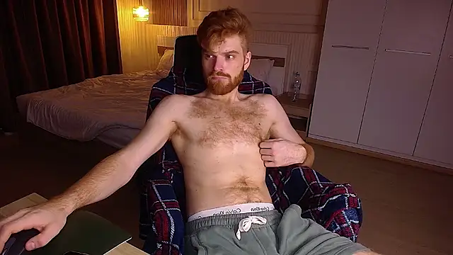 kinkypumpkinboy online show from June 17, 2026, 11:23 am