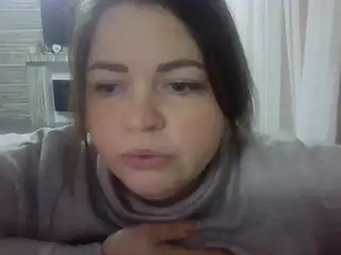 cute  cherry online show from February 22, 2026, 7:23 pm