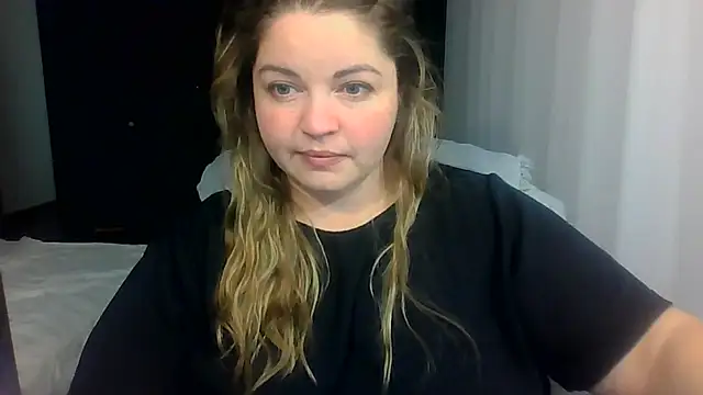 Snapshot of cute__cherry chatting on July 28, 2026, 6:53 pm cute cherry online show from July 28, 2026, 6:53 pm