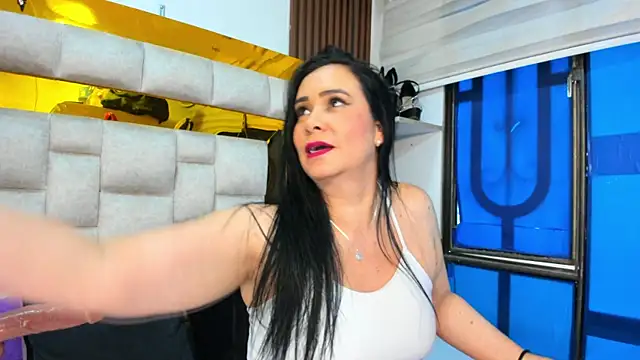 bigass monic online show from January 15, 2025, 1:09 pm