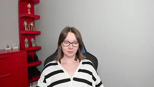 Cookie zoe online show from March 13, 2026, 6:31 am