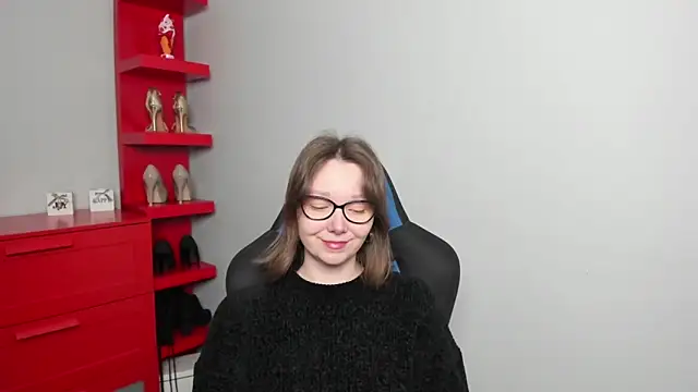 Cookie zoe online show from March 23, 2026, 8:18 am