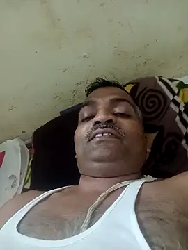 RandomSitcom online show from April 20, 2026, 7:26 pm