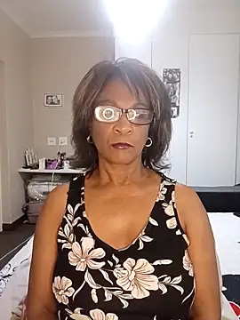 Hotgrannyx online show from October 16, 2025, 3:40 am