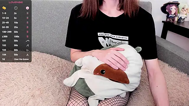 loliwoods online show from January 26, 2025, 4:30 pm