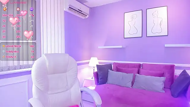 MaddyWattson online show from December 23, 2024, 8:57 pm