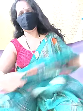 Rising Smiler online show from January 22, 2025, 5:59 pm