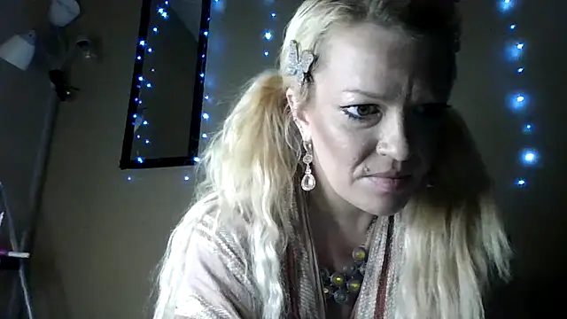 marilyn420 online show from February 16, 2026, 9:05 am