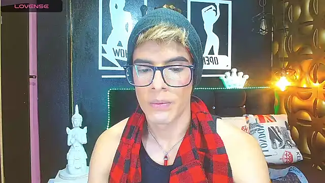 angel sexyevil online show from January 16, 2025, 12:20 pm