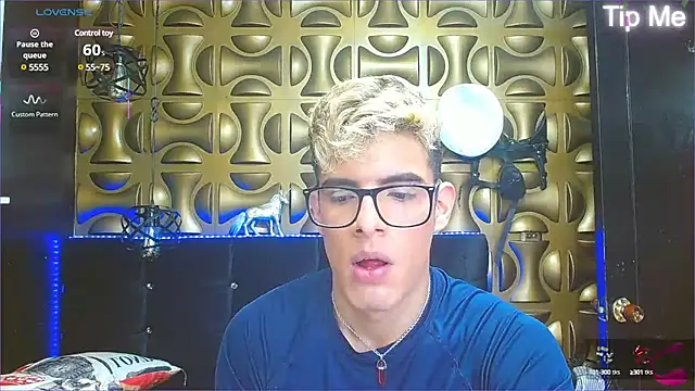 angel sexyevil online show from February 24, 2025, 12:16 pm