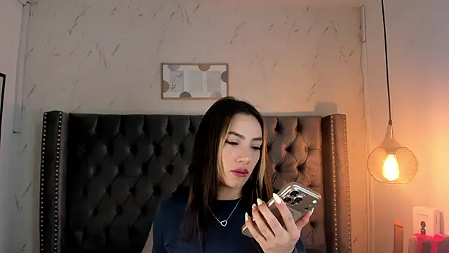 Snapshot of Kim_Blane chatting on May 3, 2026, 3:12 am Kim Blane online show from May 3, 2026, 3:12 am