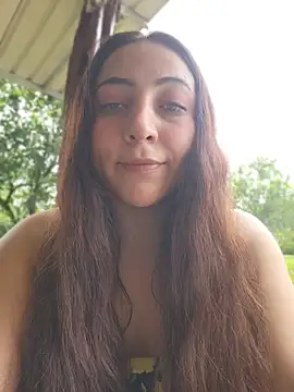 VickyHoult online show from May 25, 2026, 9:21 pm