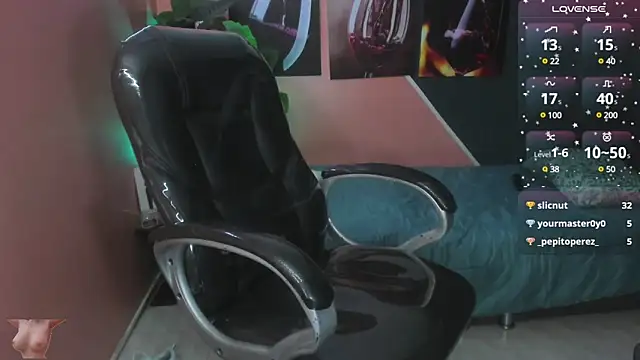 pearl weet online show from January 24, 2025, 8:32 pm