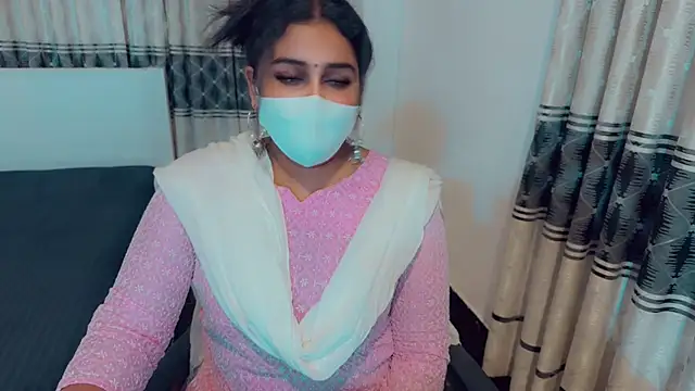 SonY CaM online show from November 12, 2025, 5:35 pm