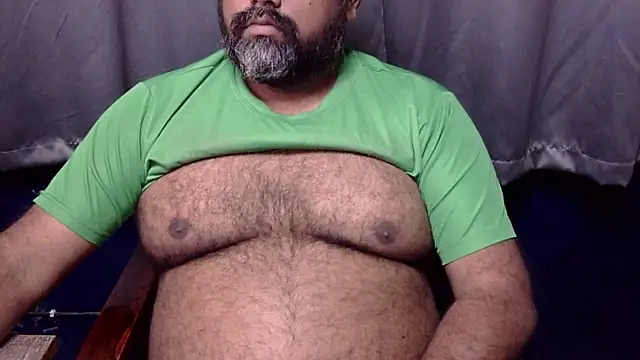 hairysubcub 70 online show from February 1, 2026, 5:28 am