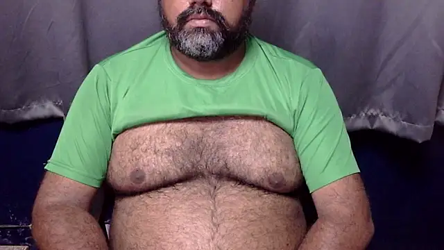 Snapshot of hairysubcub_70 chatting on July 19, 2026, 5:55 am hairysubcub 70 online show from July 19, 2026, 5:55 am