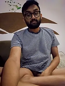 Snapshot of love4shownude chatting on January 12, 2026, 6:02 pm love4shownude online show from January 12, 2026, 6:02 pm