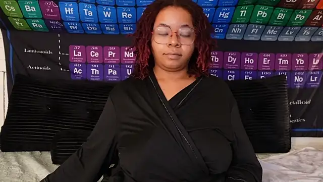 -khayaparker online show from April 24, 2026, 7:22 am