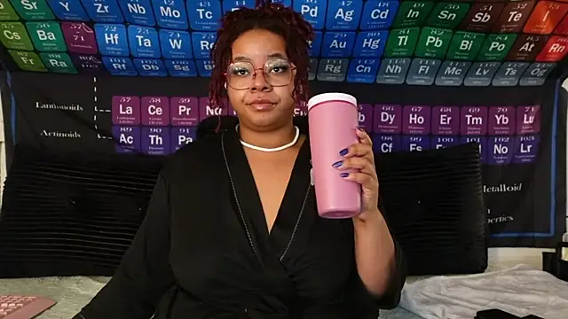 -khayaparker online show from April 25, 2026, 9:12 am