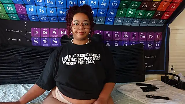 -khayaparker online show from April 25, 2026, 4:04 pm