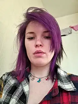 LazyTanukii online show from February 5, 2025, 8:43 am