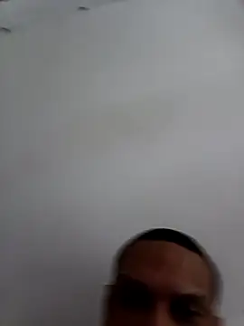 Slader06 online show from February 19, 2026, 6:42 am