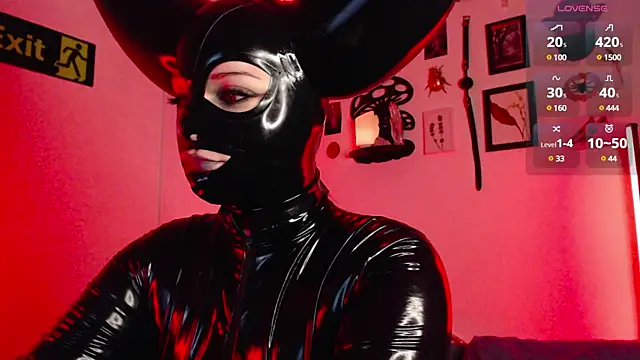 Snapshot of auroralatexprincess chatting on March 19, 2025, 6:01 pm auroralatexprincess online show from March 19, 2025, 6:01 pm