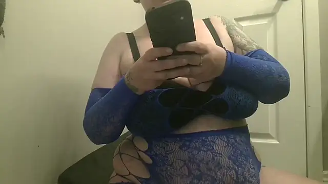 Snapshot of Sugarbabe69 chatting on June 12, 2026, 11:14 pm Sugarbabe69 online show from June 12, 2026, 11:14 pm