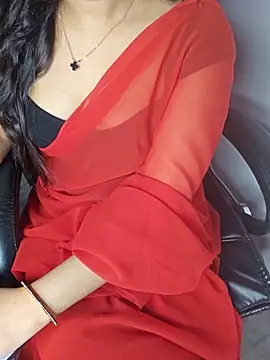 Snapshot of aliyaah_singh chatting on May 18, 2026, 6:14 pm aliyaah singh online show from May 18, 2026, 6:14 pm