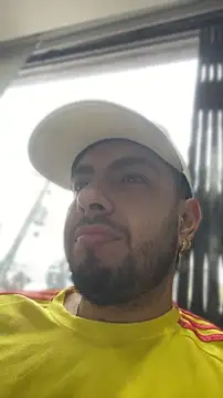 Snapshot of dereck_fiore chatting on July 3, 2026, 5:08 pm dereck fiore online show from July 3, 2026, 5:08 pm