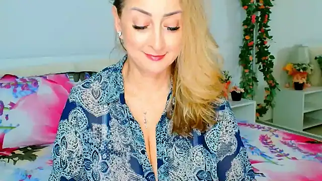 Tyana40 online show from March 7, 2025, 2:25 am