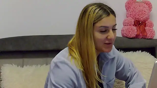 NicolePlay online show from March 30, 2026, 6:36 am