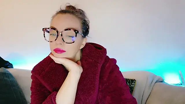 FemDom RubyKnightXXO online show from February 2, 2025, 12:09 am