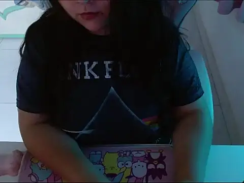 KittyK3 online show from September 23, 2025, 4:04 am