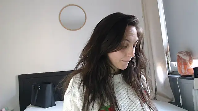 Katze22 online show from January 3, 2025, 9:47 am