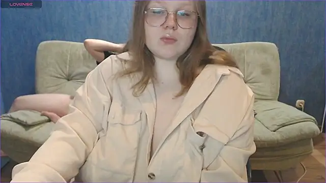 Touch me more please online show from March 2, 2025, 9:43 pm