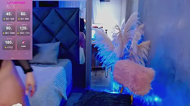 Angel Monrroe online show from January 22, 2025, 4:13 am