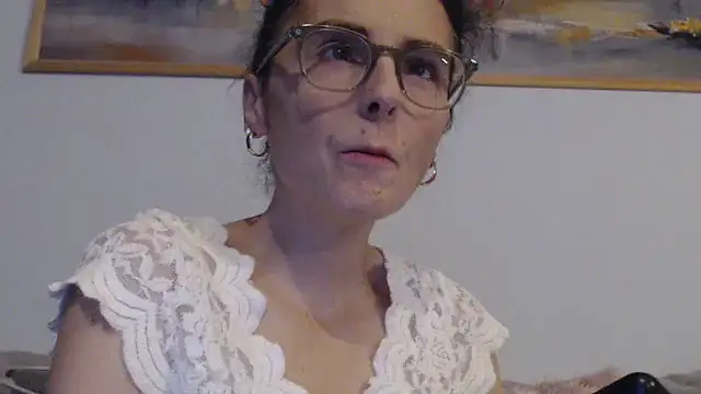 cleophee online show from October 14, 2025, 5:41 am