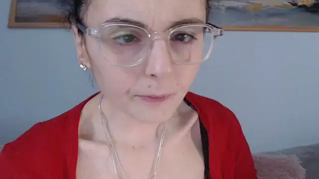 cleophee online show from April 21, 2026, 5:36 am