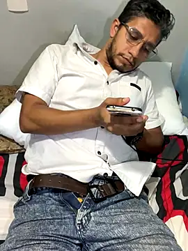 Darkdickhard online show from October 21, 2025, 3:29 am