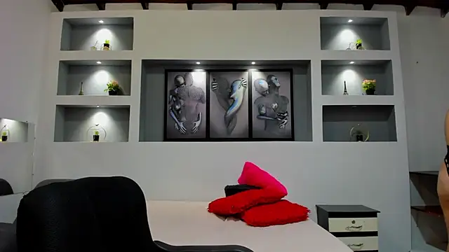 ambar sex10 online show from March 15, 2025, 12:45 pm