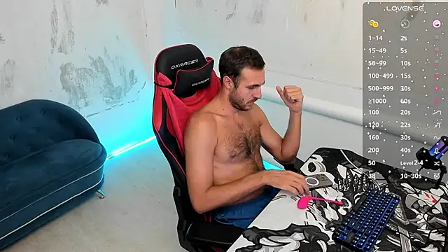 Raamoss online show from March 18, 2025, 8:59 pm