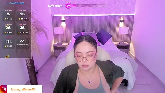 emmy walker online show from October 17, 2025, 11:02 am