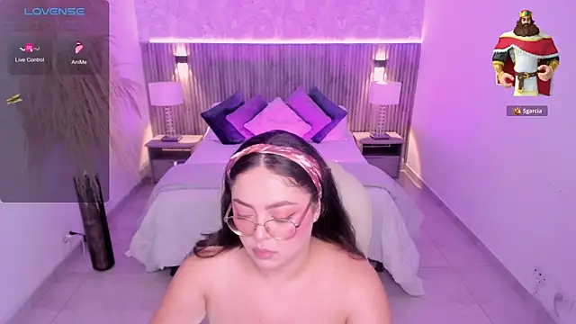 emmy walker online show from October 23, 2025, 11:09 am